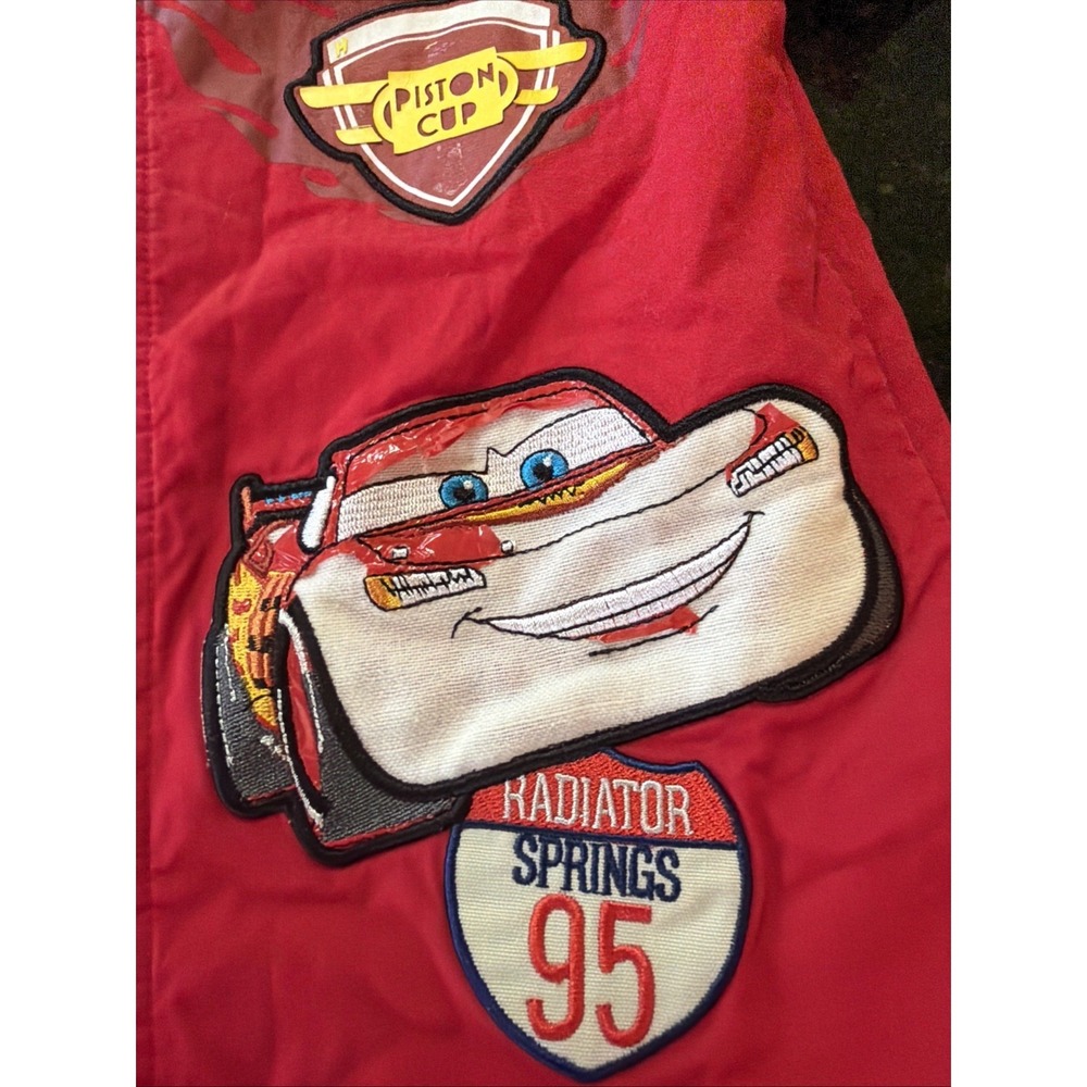 Disney Store Cars ButtonUp Racing Shirt Sz 3 Lightning McQueen Tow Mater Patches - Picture 2 of 6